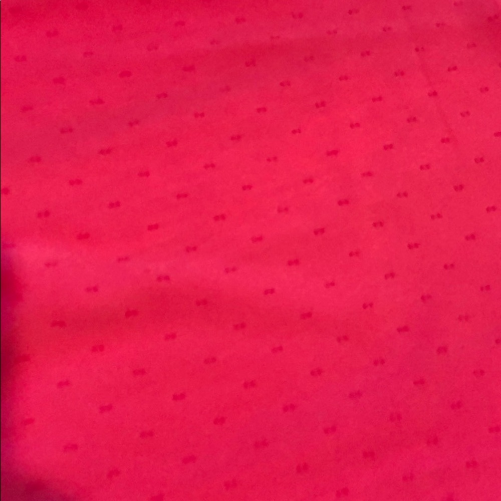 Bright pink top - Picture 2 of 3